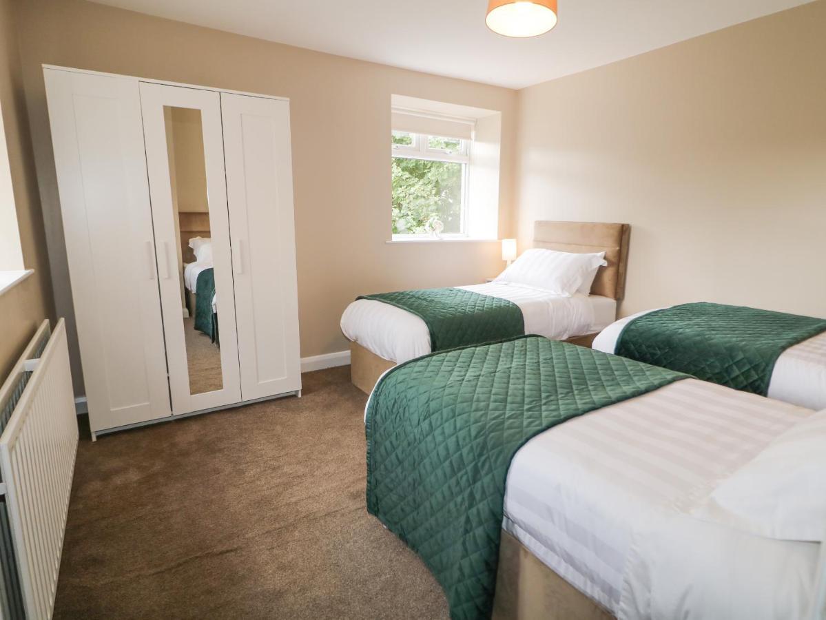 뉴리 Whitethorn House 빌라 외부 사진